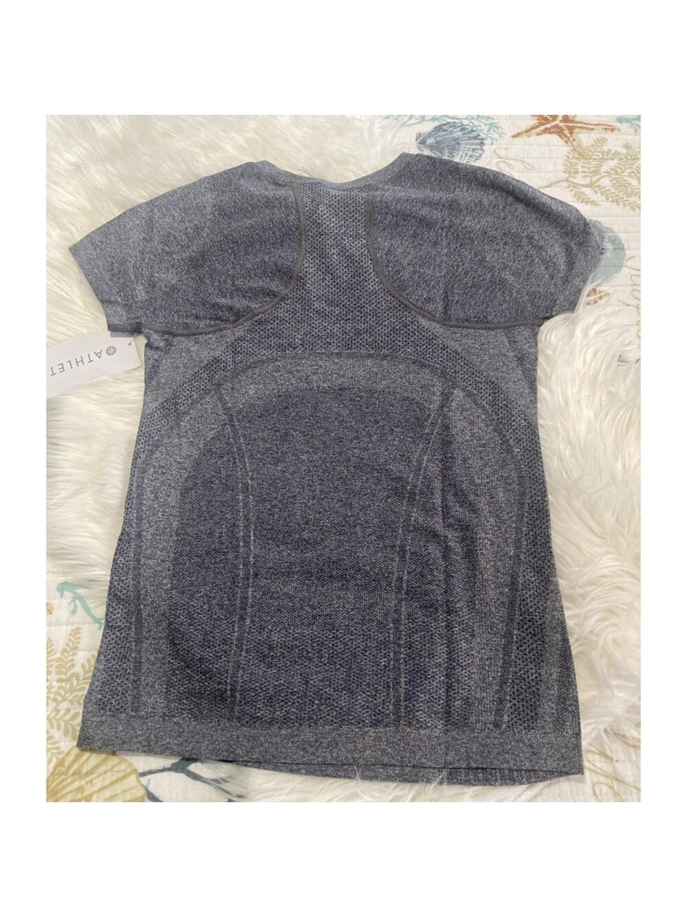 Athleta woman’s Momentum Seamless Heather Tee S Gray/blue - Picture 5 of 5